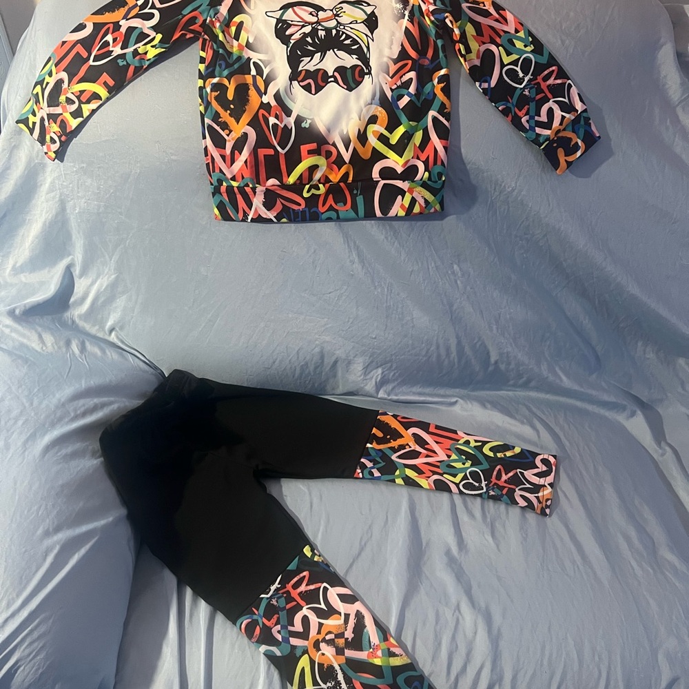Colorful Heart Print Kids 2-piece set